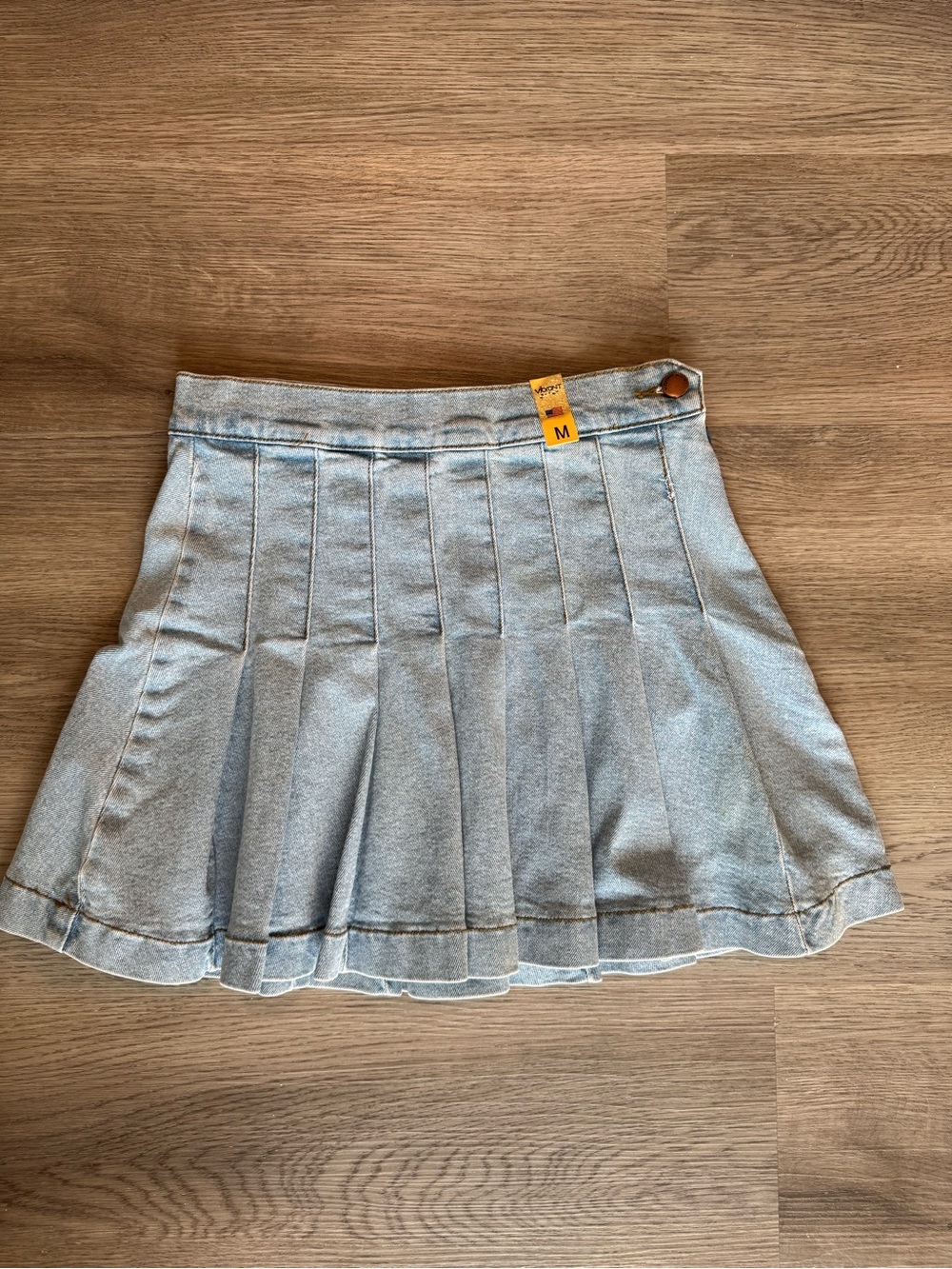 Vibrant - NWT Blue Denim Skirt Size Medium